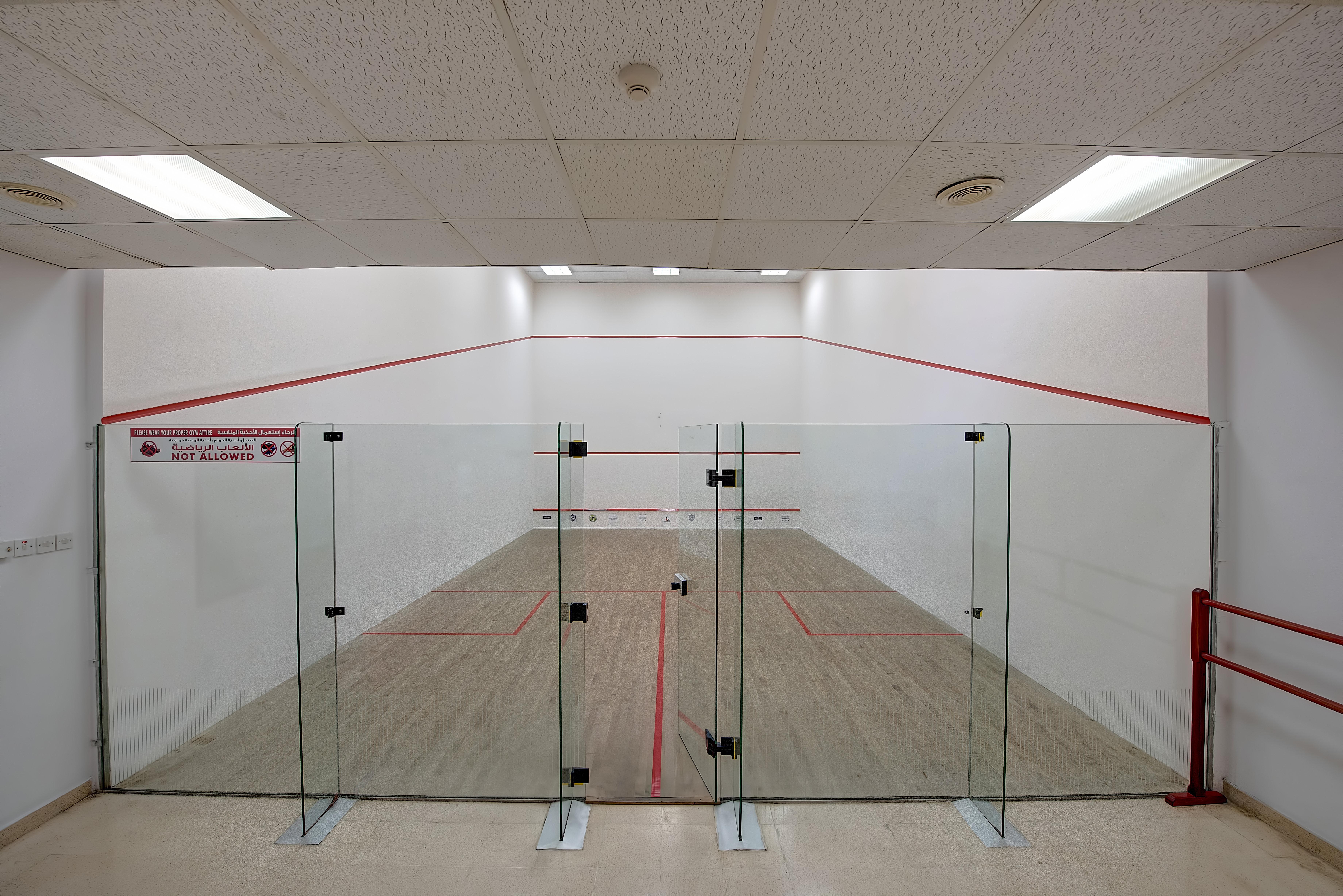 Crowne Plaza Resort Salalah By Ihg Exterior photo Squash court
